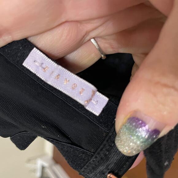 Savage X Fenty Floral Lace Unlined Underwire Bra - Picture 12 of 13